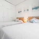 Hauzify I Aventura Apartmán *