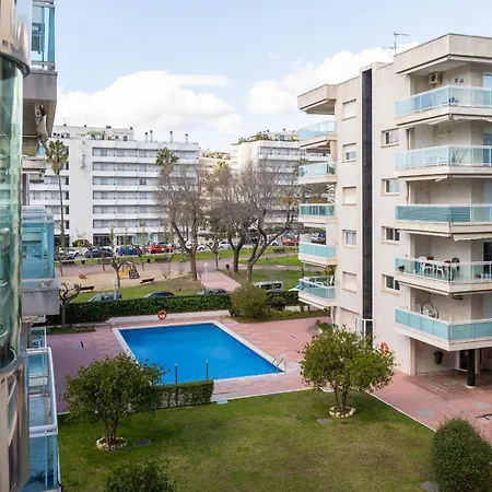 Hauzify I Aventura